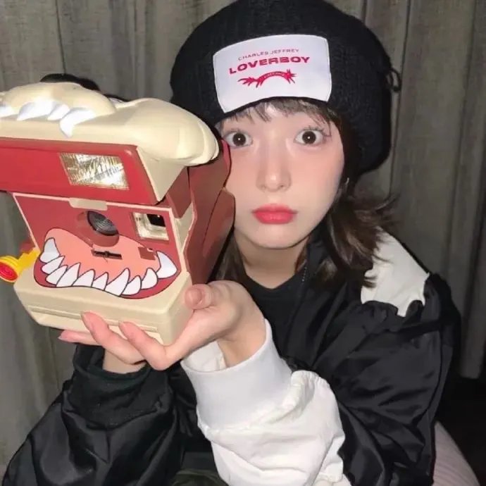 艳探莉莉
